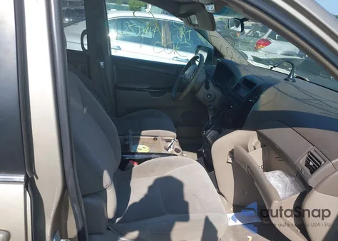 2004 Toyota Sienna Le z USA, uszkodzony, nr VIN 5TDZA23C24S218773